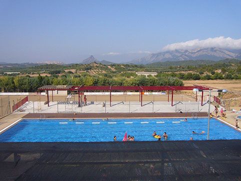 Arquitecto Lluís Gironès vista aérea de piscina